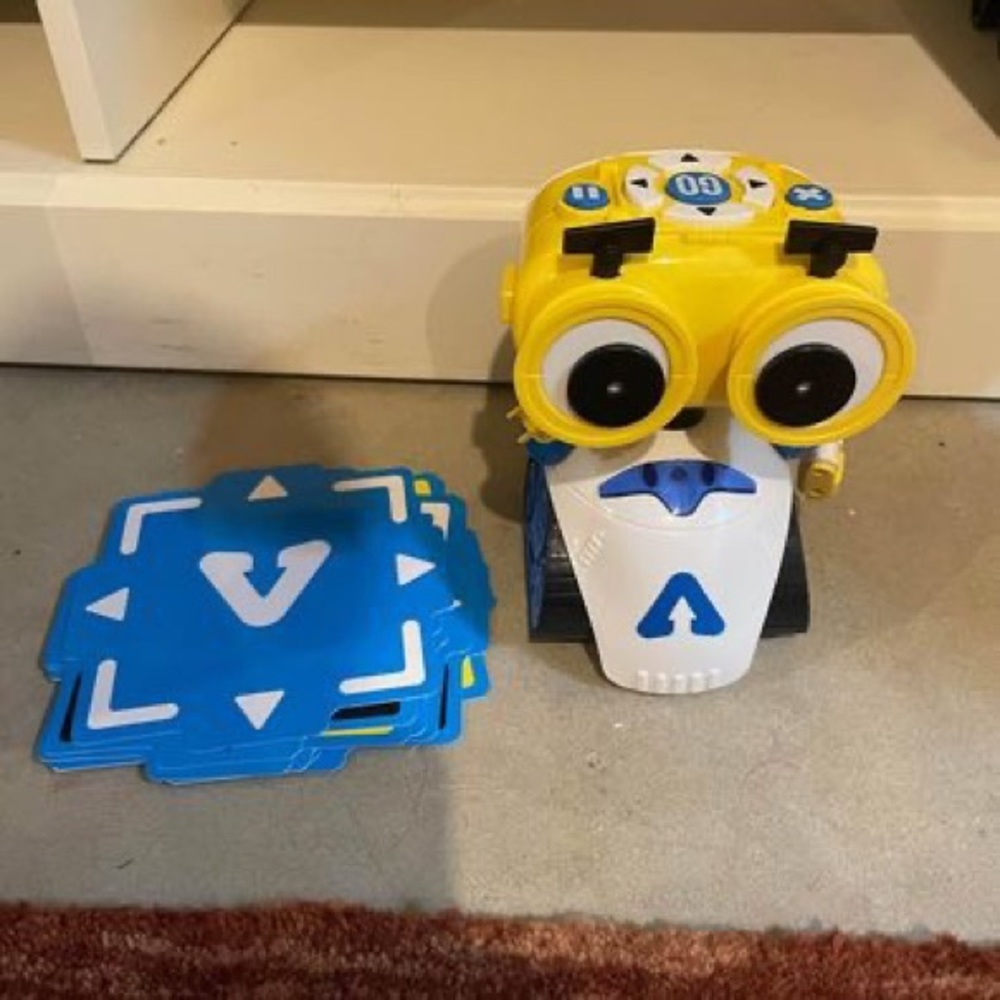 Thames & Kosmos Andy: The Code & Play Robot